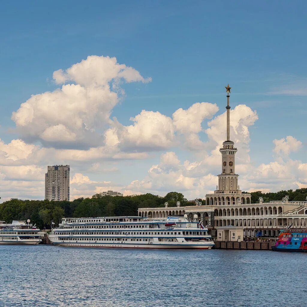 Город порт пяти морей. Москва порт 7 морей. Пять морей Москвы. Москва столица пяти морей. Москву называют портом