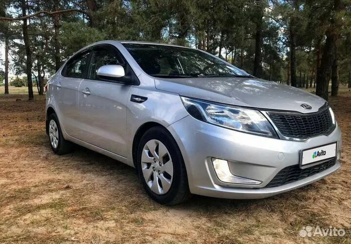 Kia Rio 3. Киа Рио 3 поколения. Kia Rio 2014. Киа Рио 12 года.