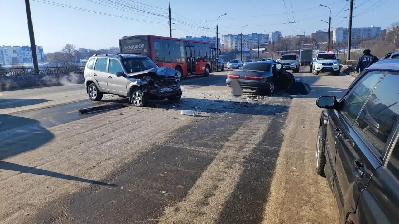 Вахова 8 хабаровск. Пробки хабаровск сейчас. Хабаровск. Потоп в торговом центре. Хабаровск 10 июля.