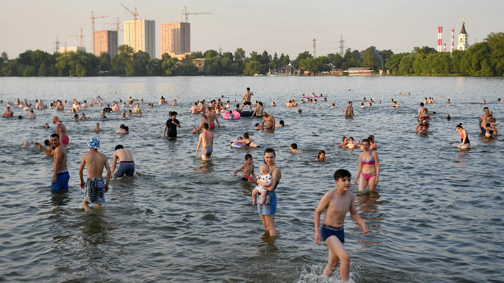 Free Images : beach, sea, water, summer, vacation, swim, holiday, human, togethe