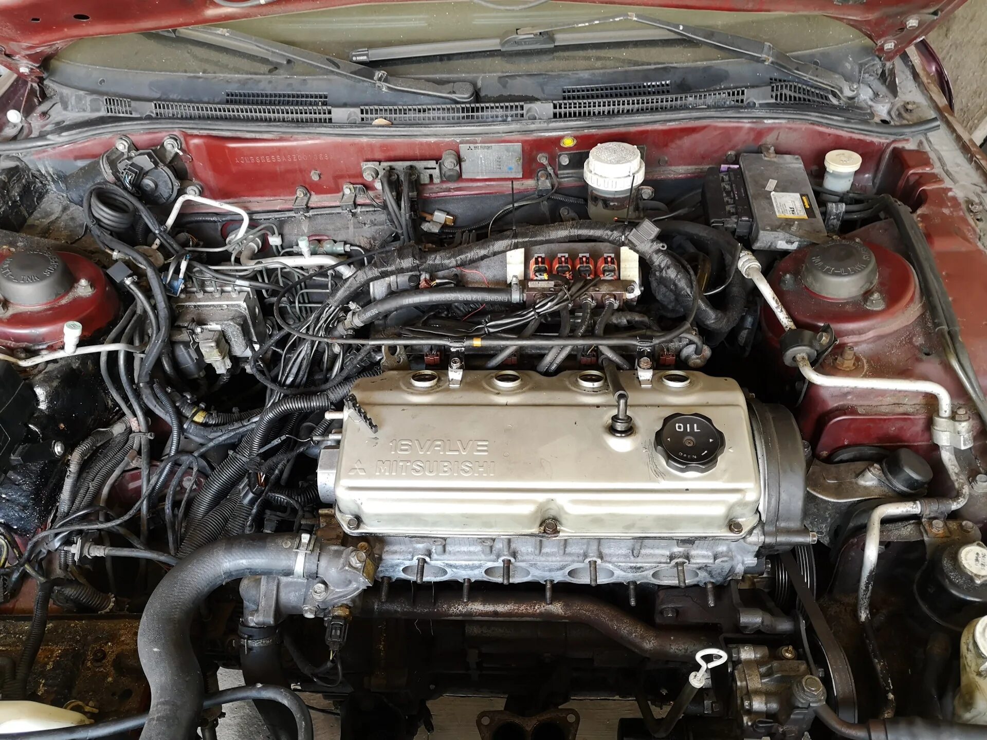 Двигатель Mitsubishi Galant 2.0. Mitsubishi Galant 7 двигатель. Мотор Мицубиси Галант 6 2 литра. Двигатель Митсубиси Галант 1.8 1994. Двигатели mitsubishi galant