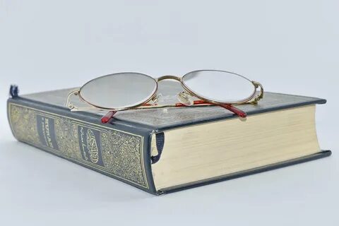 Очки книги
