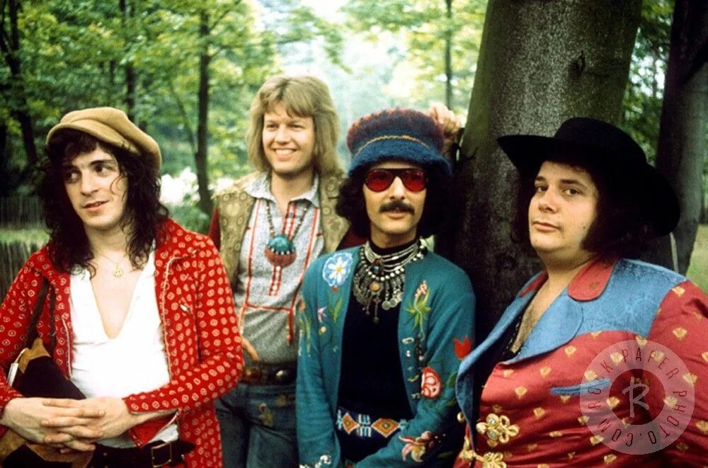 Mountain discography. Mountain band 1996. Группа mountain 1970. Mountain rock band. Black mountain group.