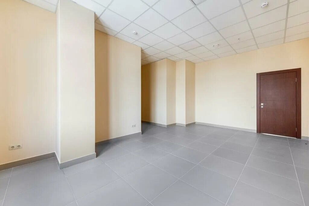 офис 38. краснознаменная 201а фото. чистопольская 5 а эксперт +. снять офис в казани. казань помещение в аренду казино 2.