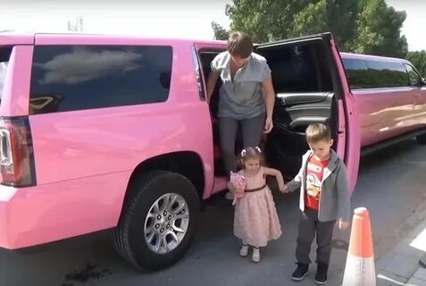 Катя их родители