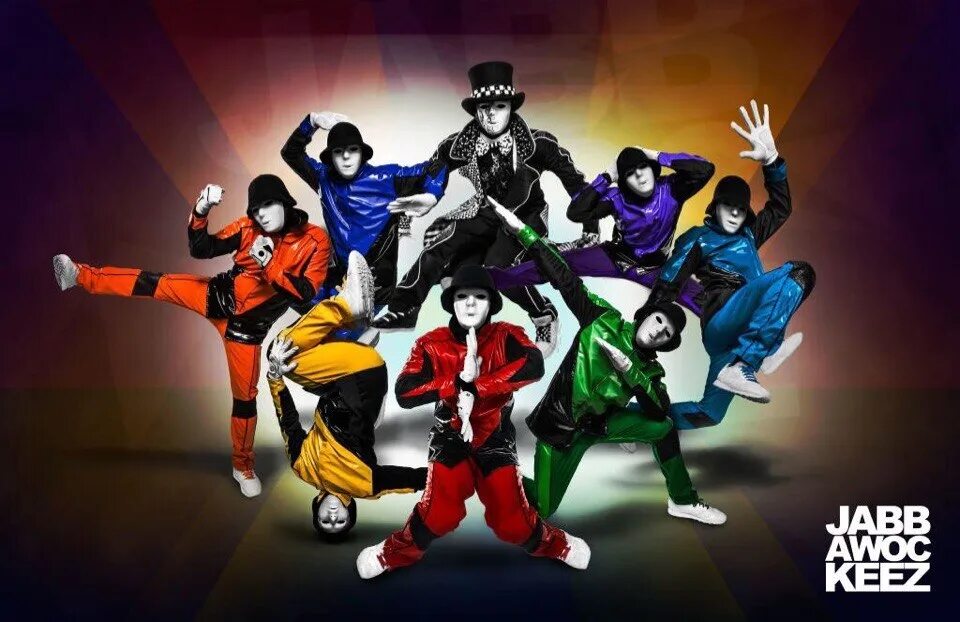 Игра крутая команда. Крутая команда. Jabbawockeez выступления. Jabbawockeez обои. Крутая команда картинки.