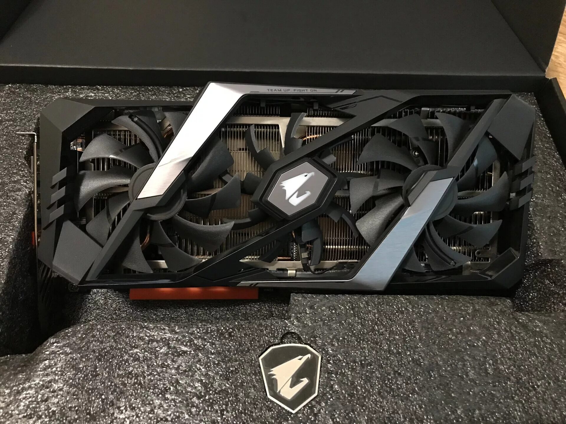 Rtx 4080 super aorus