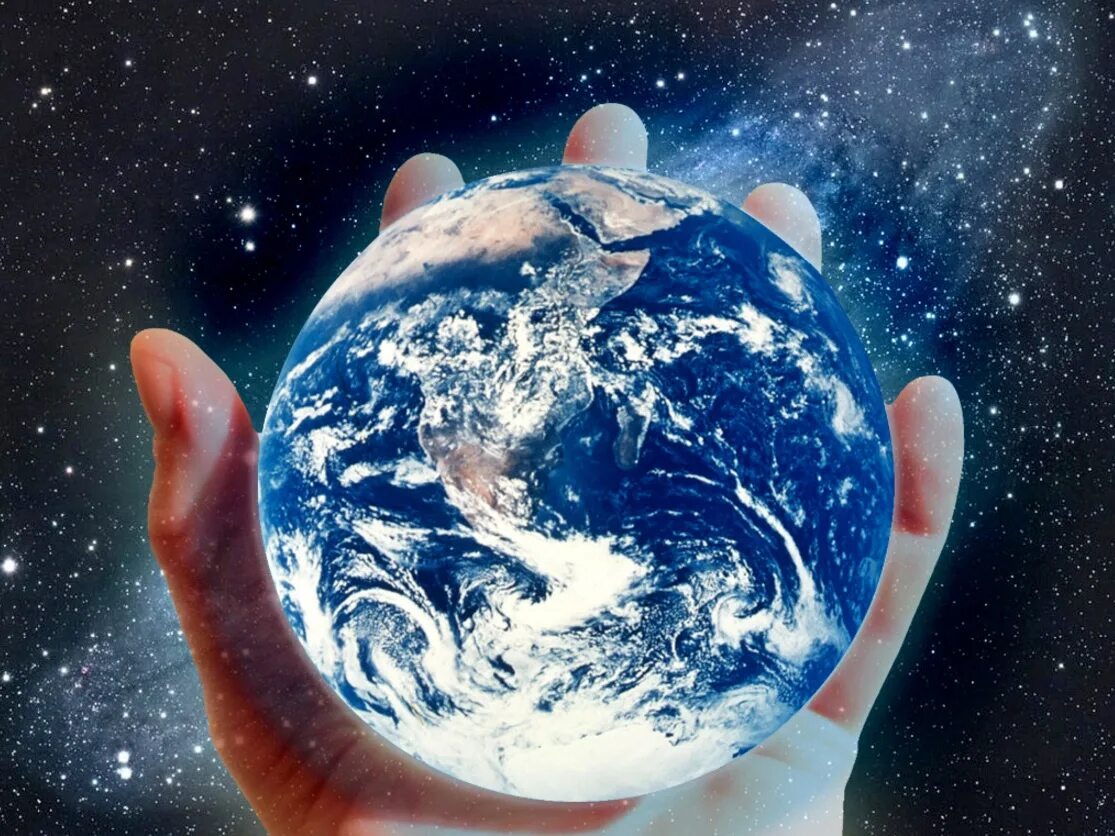 Интернет правит миром. Планета земля: будущее. Планета в будущем. Земля в будущем. Планета в руках человека.