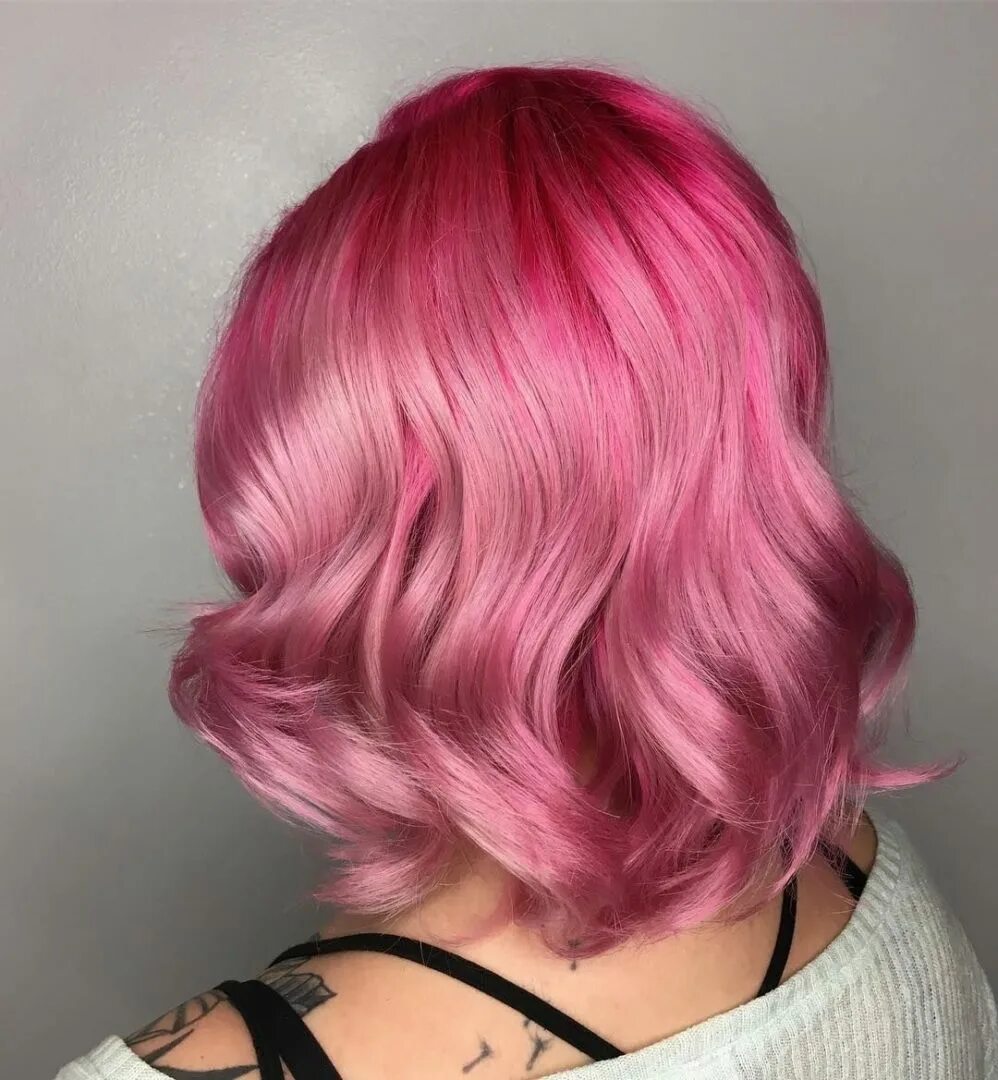 Как сделать розовые волосы. Пинк Хеир. Розовые волосы. Розовые волосы каре. Покраска в розовый.