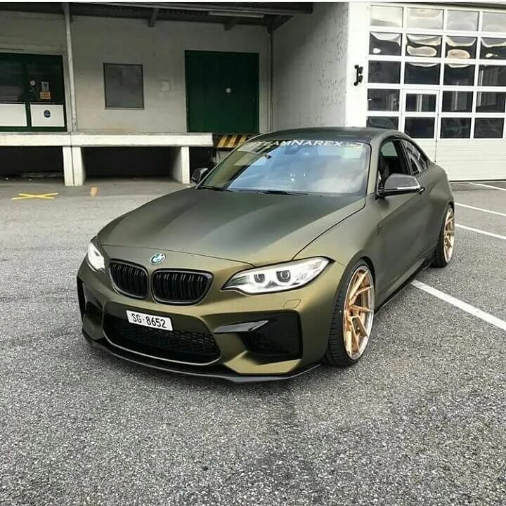 Бмв хаки. BMW m5 цвет хаки. BMW f30 цвет хаки. BMW e92 цвет хаки. BMW m2 Green.