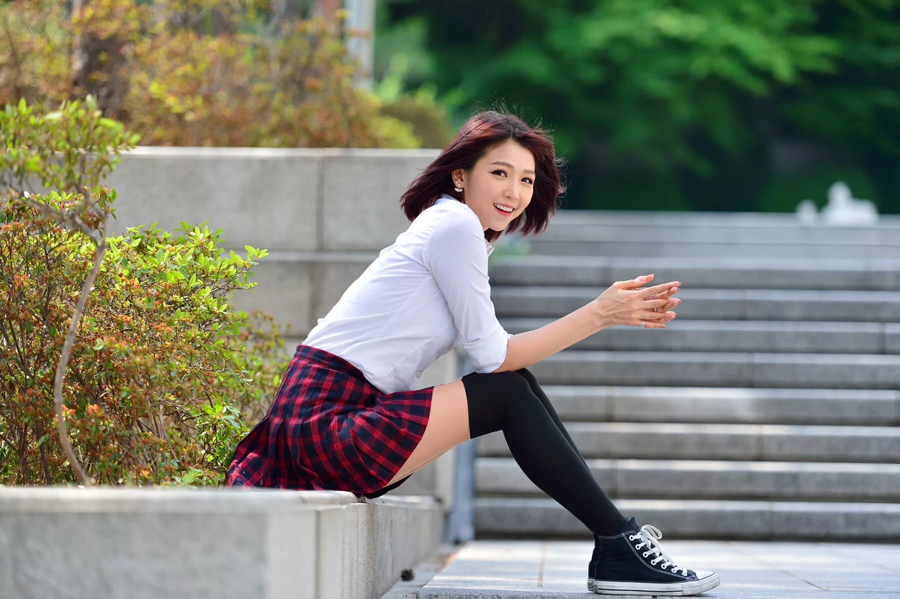 Schoolgirl ride. Schoolgirl ride. Японки. Старшеклассницы в колготках. Schoolgirl ride.