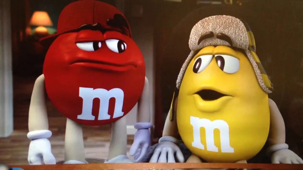 Коричневый m m's. M ms треугольник. Персонажи m m's фиолетовые. Красный m m's. M&ms кинотеатр.