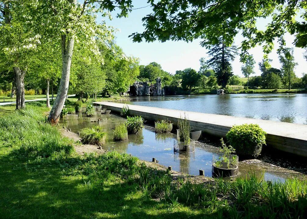Parc. Венсенский лес в париже. Монсури водохранилище. Булонский лес франция. Парк флораль в париже.