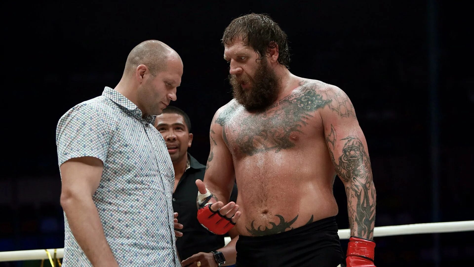 Емельяненко младший. Александр емельяненко в екатеринбурге. Александра емельяненко. Александра емельяненко. Александр емельяненко бойцы смешанных единоборств россии.