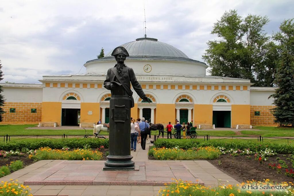 Село хреновое бобровского. Село Хреновое Воронежской области. Хреновое Бобровский район Воронежская область. Хреновской конный завод. Село Хреновое Бобровского района.