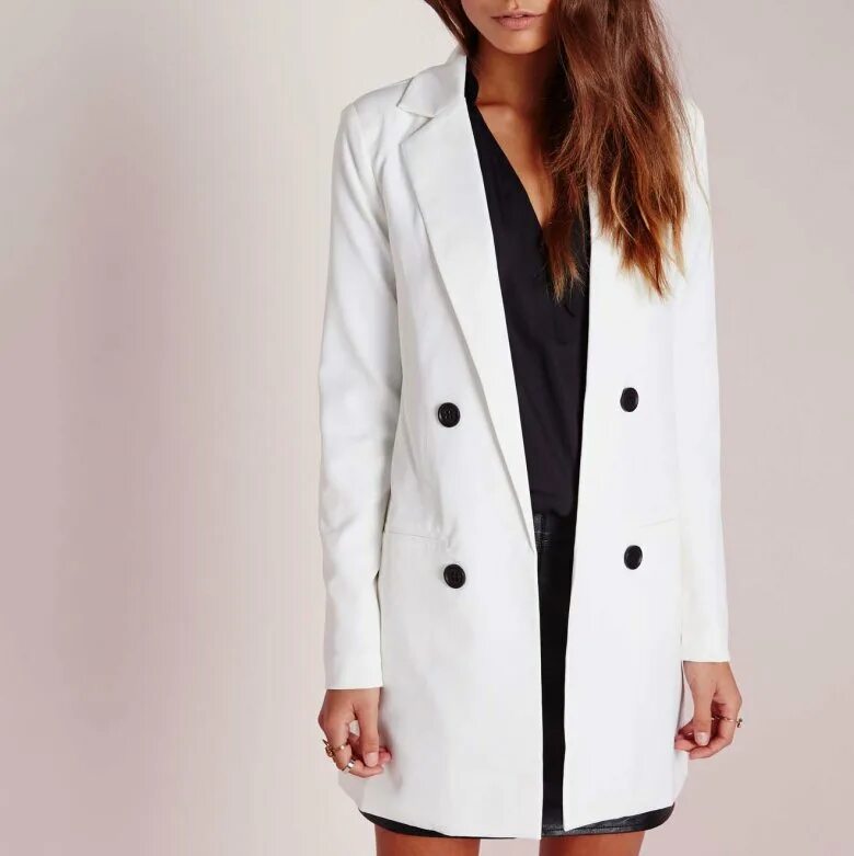 Удлиненный пиджак женский как называется. Missguided белый блейзер. удлиненный пиджак женский. удлиненные пиджаки женские. белый удлиненный пиджак.