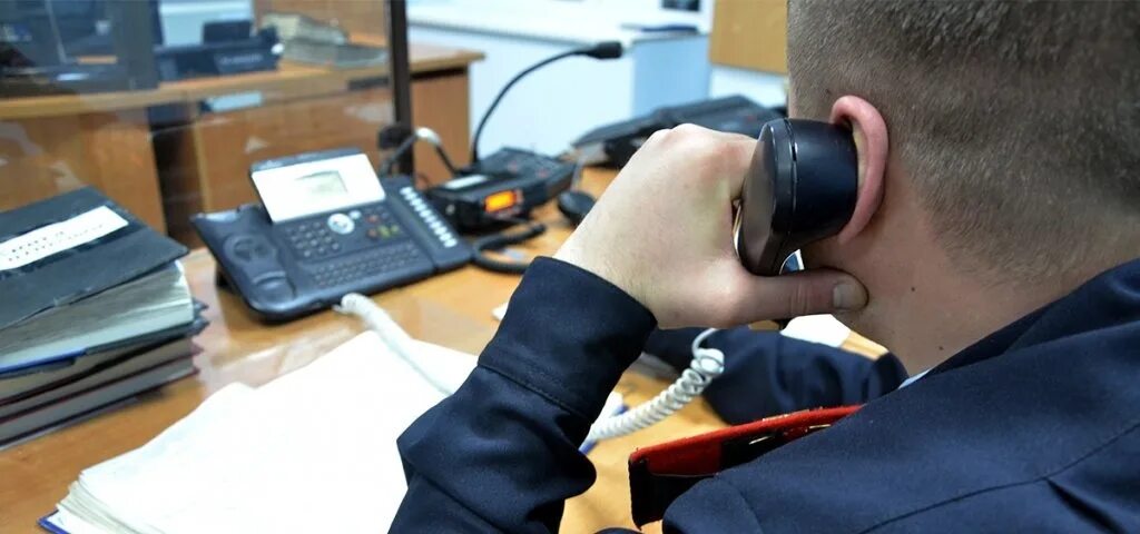 Ответственность за распространение ложной информации. Телефонный терроризм. Ложное сообщение о бомбе. Звоню в полицию. Ложное сообщение.