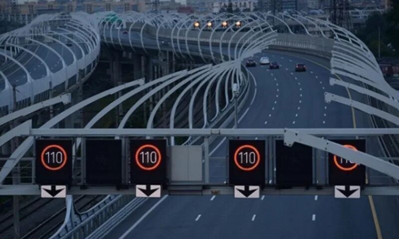 Зсд платная дорога санкт-петербург. Платная дорога. Платная дорога. В питере дорогой проезд. Дорожная ситуация 10 баллов.
