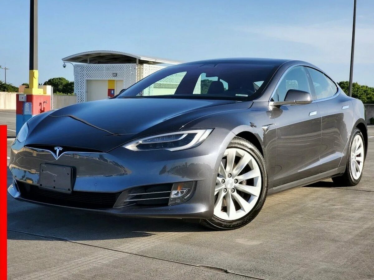 Тесла новая в россии. Tesla model s 75. Tesla model s 75d. Tesla model s 2017. Tesla model s серая.