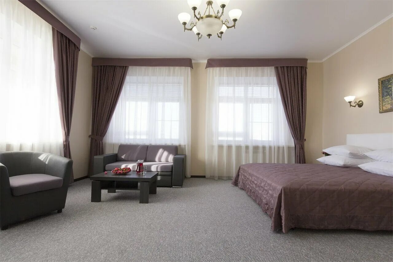 Forest suites ивантеевка. 8512 апартаменты. отель в дельте астрахани. Azimut отель волга астрахань.
