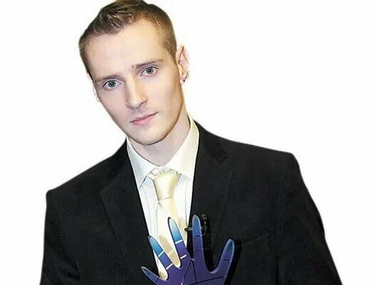 Победитель 13 битвы экстрасенсов. Победитель 13 битвы экстрасенсов дмитрий волхов. дмитрий волхов велес. дмитрий волхов битва экстрасенсов. дмитрий волохов.