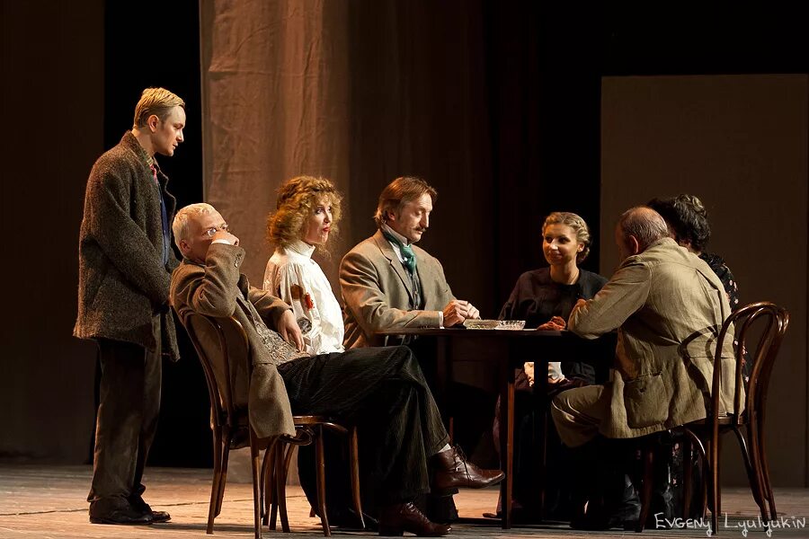 Постановка чайка чехов. Мир юнеско театральная студия игра. Театр на таганке 1964 фото. Спектакли разных лет. Театр на таганке 1964 год.