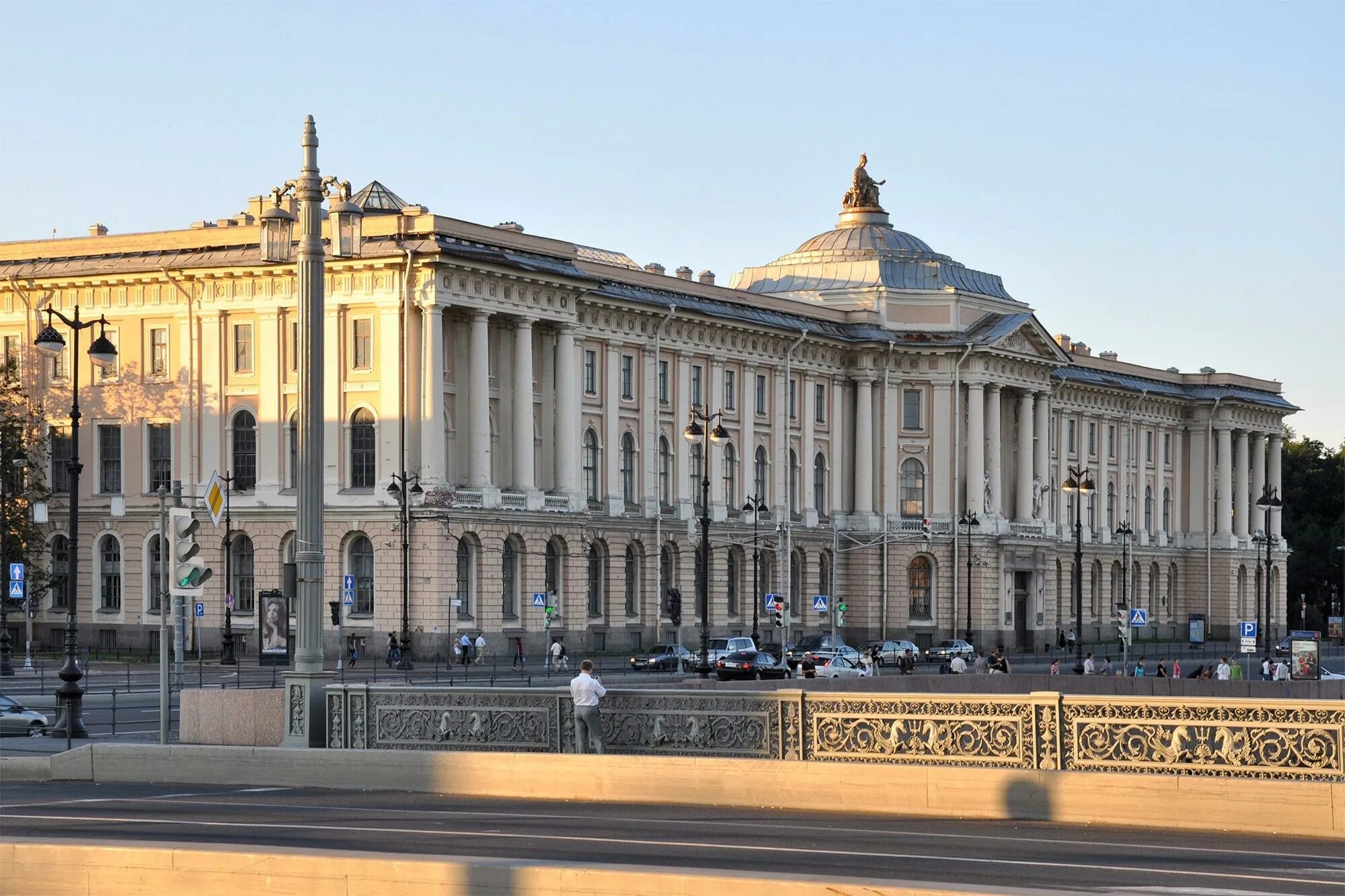 кто был первым президентом академии художеств. кто был первым президентом академии художеств. академия художеств в петербурге ж валлен-деламот а кокоринов 1764 1788 гг. кто был первым президентом академии художеств. в.