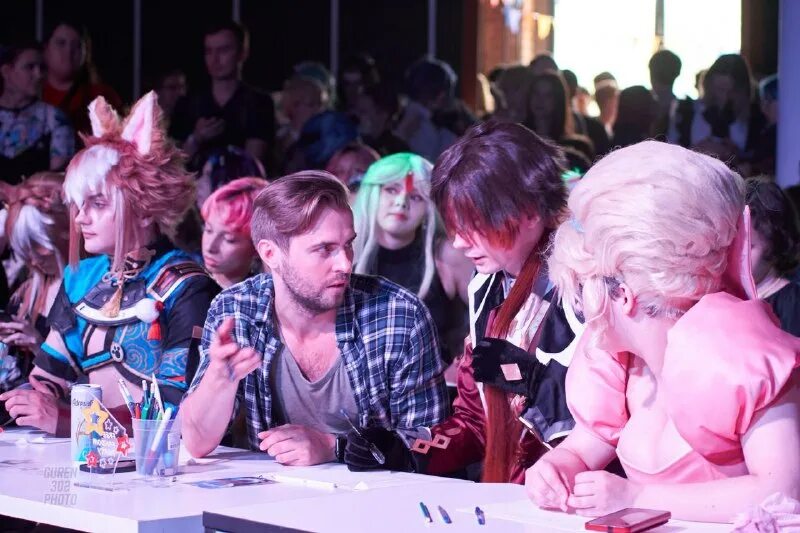 Viva foundation. Ффп в москве фестиваль. F events. F events. F events.