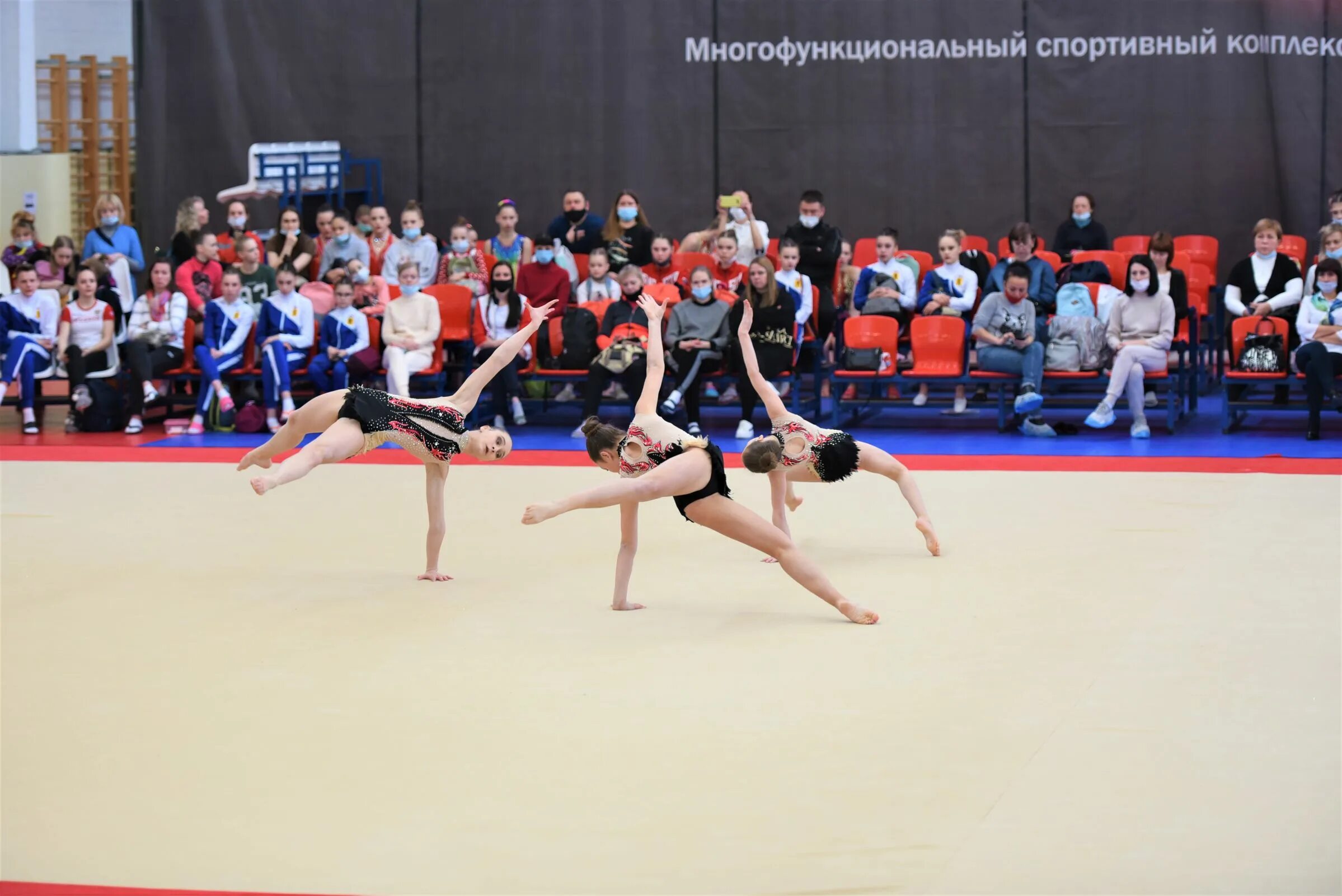 Всероссийские соревнования по акробатике. Спортивная акробатика Чемпионат России 2022. Чемпионат России по акробатике 2022 в Ярославле. Чемпионат России по спортивной акробатике 2022. Акробатика Ярославль Ярбатут.