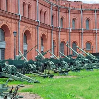 Военно исторический музей александровский парк