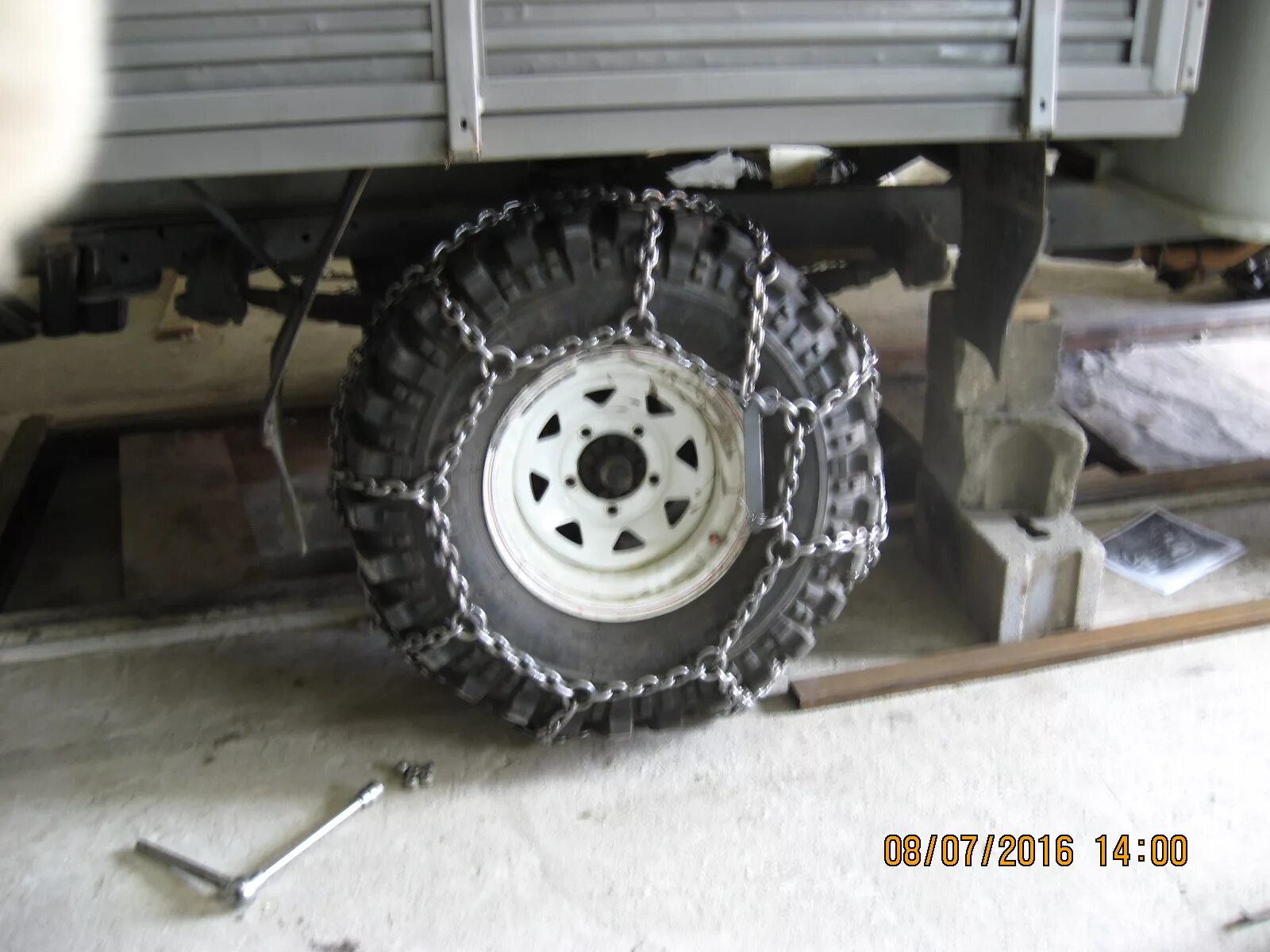 Цепь на буханке. Цепи на уаз r15. Цепи противоскольжения на уаз-31514. Цепи на уаз 469. Цепи на уаз 469.