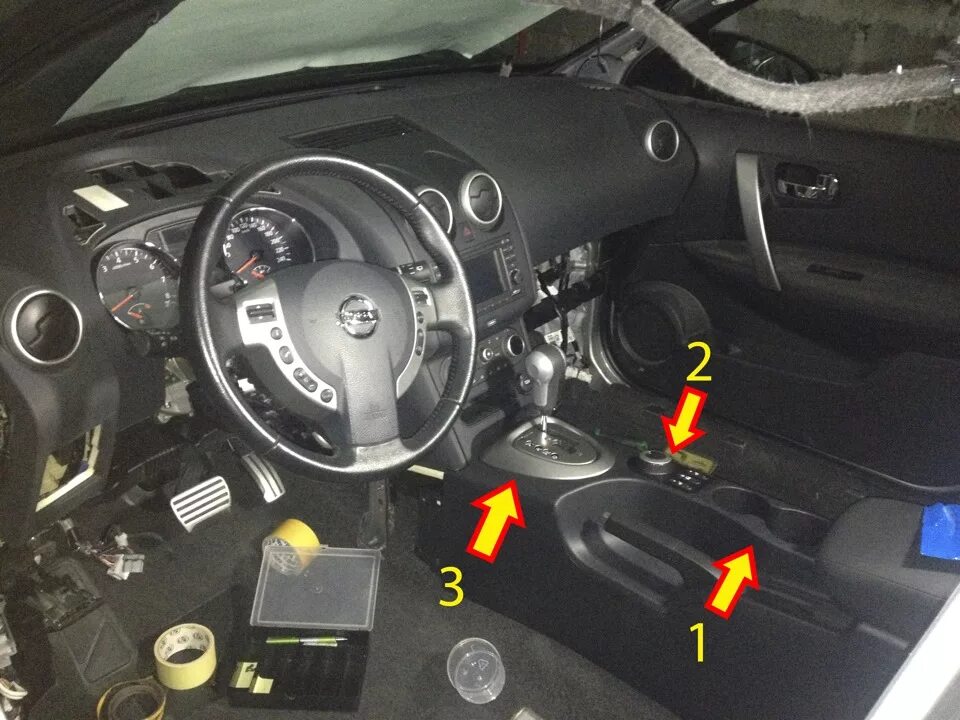 Кронштейн для ремонта тросов мкпп - Nissan Qashqai (1G), 1,6 л, 2012 года своими