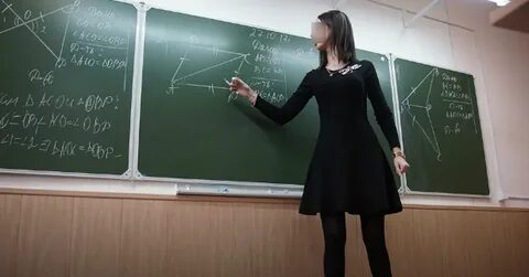 Девушки 18 учительница
