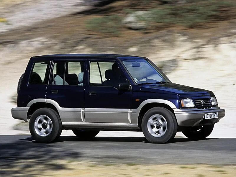 Сузуки первого поколения. Suzuki Vitara 1995. Сузуки Витара 1 поколения. Suzuki Grand Vitara 1995. Suzuki Grand Vitara 1989.