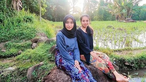 Video gadis