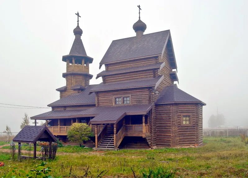 Никольское ленинградская обл. Г Никольское Тосненский район Ленинградской области. Церковь Никольское Тосненский район. Никольское Тосненский район храм Николая Чудотворца. Церковь в Никольском Тосненский район.