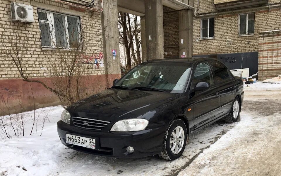 Купить б/у Kia Spectra I Рестайлинг 2 1.6 AT (101 л.с.) бензин автомат в Санкт-П