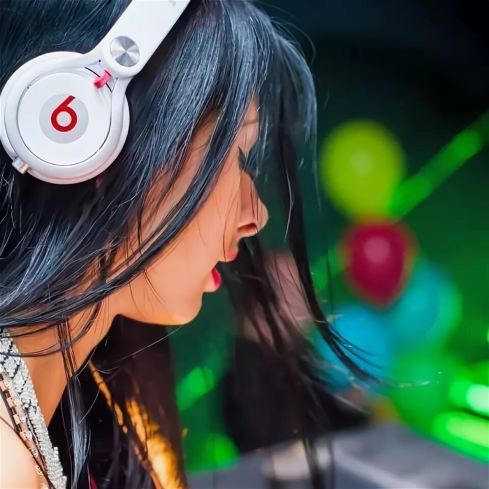 Julia sky dj. т дж рамини актер. Dj fidul певец. диджей алекса пушкин. дж алекс.