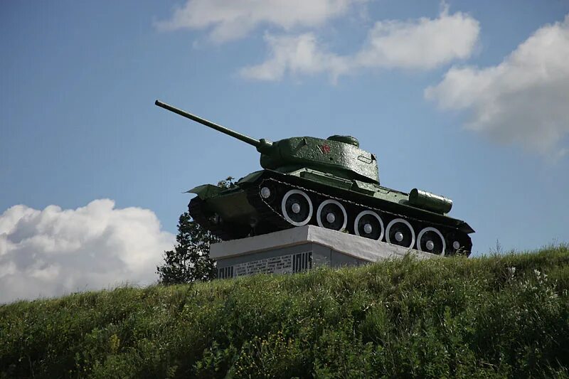 Машины великих луках