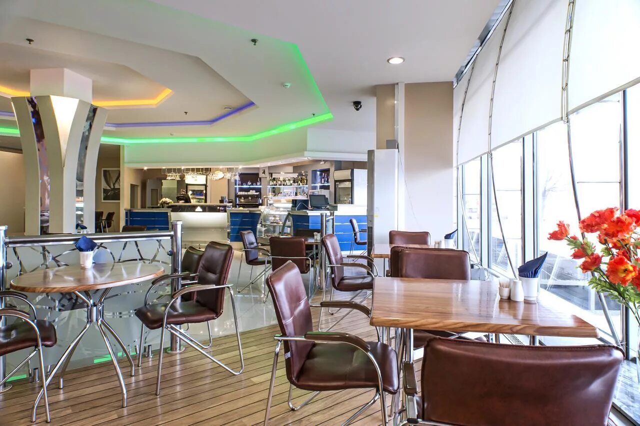 Измайлово бета шведский стол. Отель измайлово бета москва. гостиница бета измайлово 3*. гостиничный комплект бета измайлово.