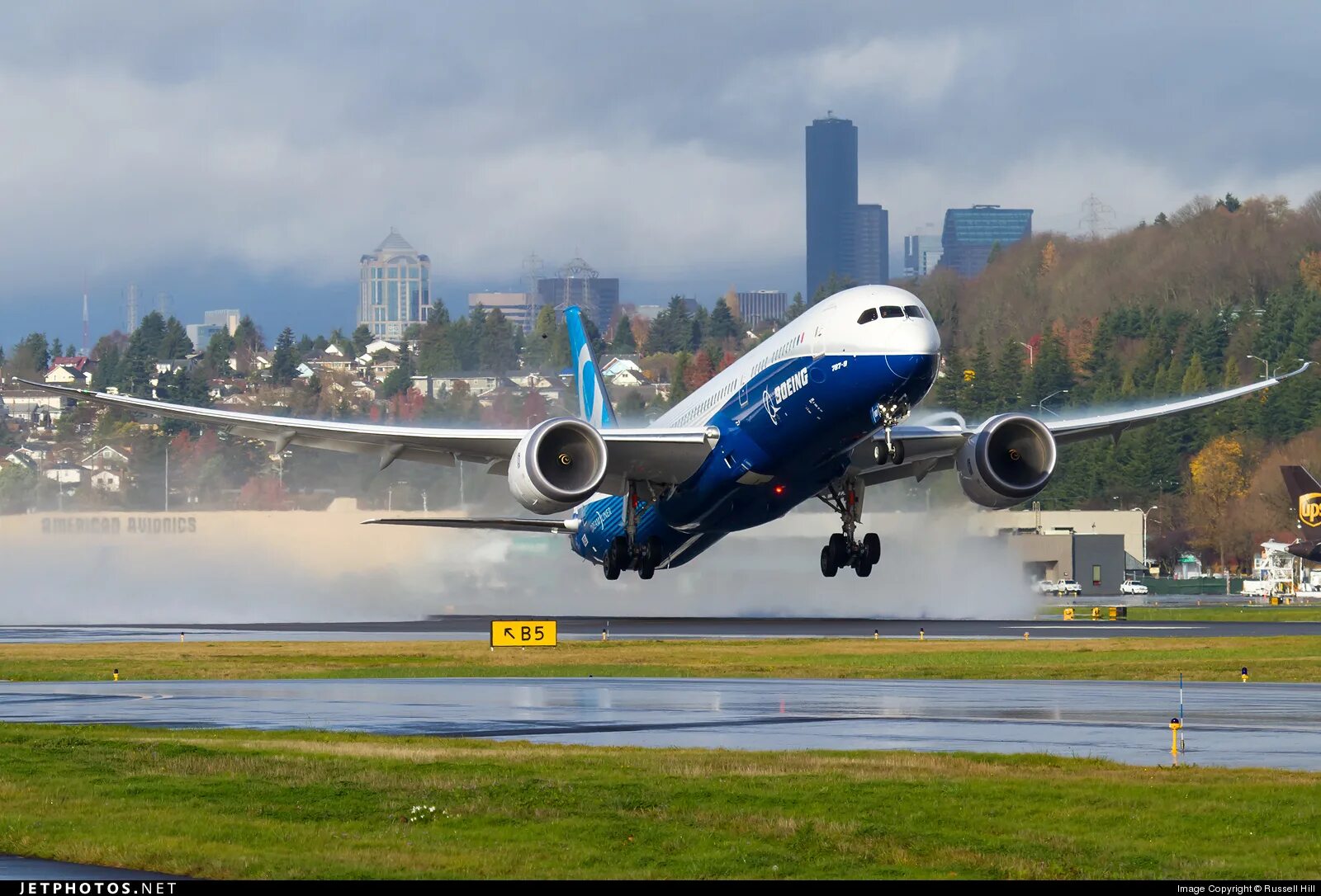 Самолет находящийся в полете преодолевает 225 метров. Боинг 787. Boeing 787-9. 787-9 Dreamliner. Самолет Боинг 787 Dreamliner.