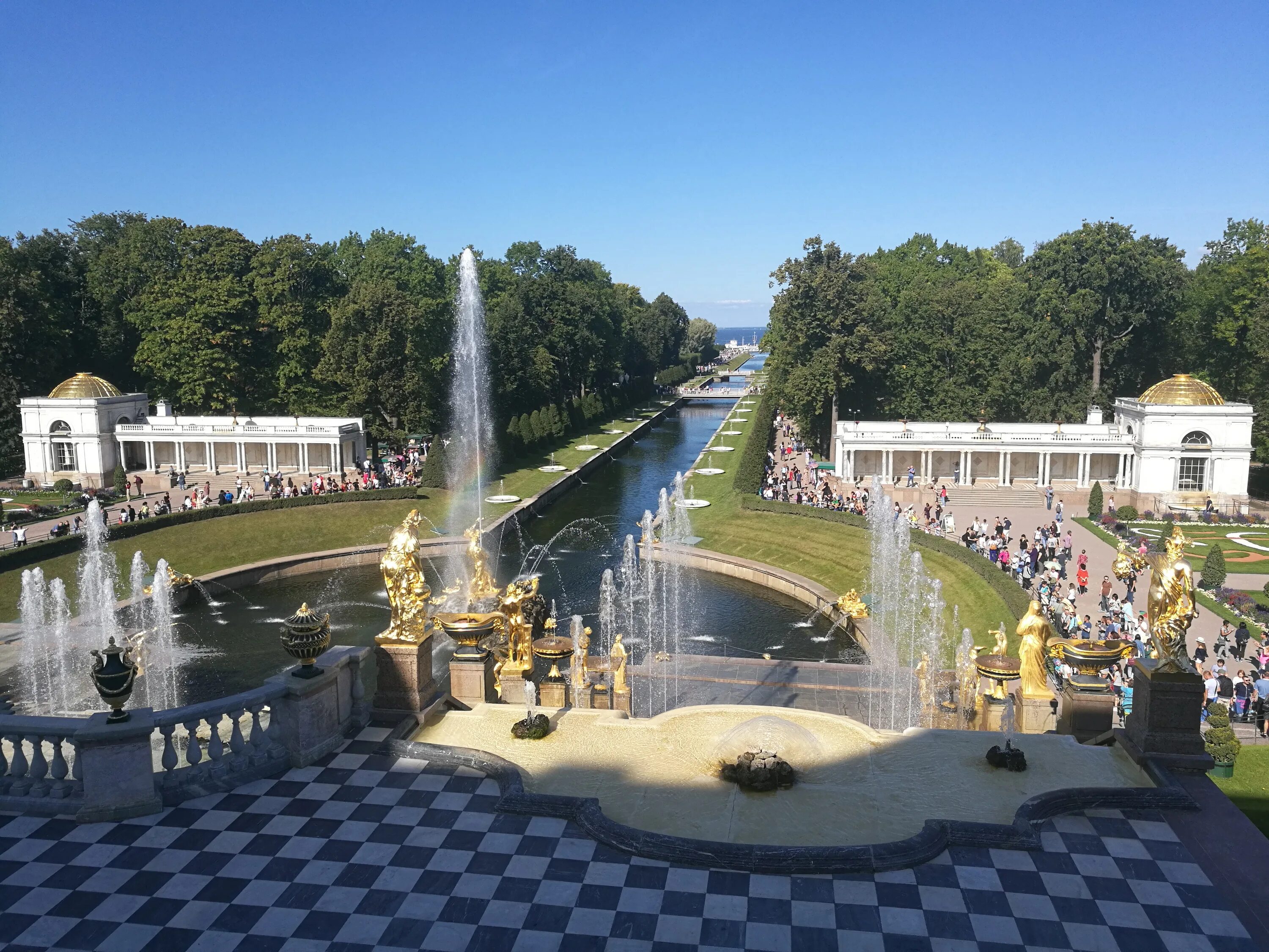 Петергоф парк сайт. Петергоф Нижний парк. Заповедник Петергоф. Санкт-Петербург Петергоф Разводная улица 2 Нижний парк Петергофа. Петергоф Нижний парк фото.