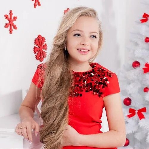 Анастасия петрик 2019. Настя петрик сейчас. Анастасия петрик. Настя петрик с семьей. Певица настя петрик.