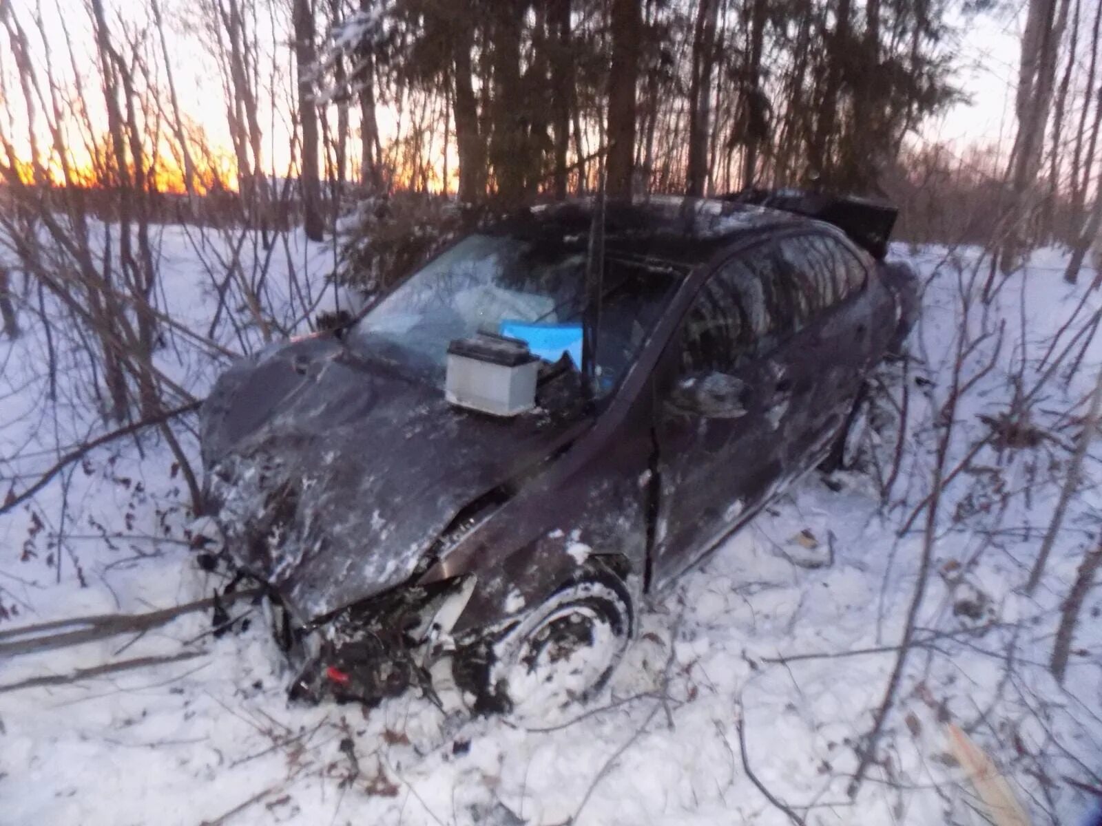Дтп трасса вятка сегодня. Аварии в кировской области за сутки. авария в кирове вчера трасса вятка. авария орловский район кировской области. авария на трассе вятка в кировской области 2025.