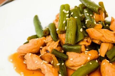 Курица со стручковой