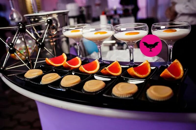 Молекулярный бар. Молекулярный шоу бар. Дымящийся коктейль. Молекула бар иркутск. Выездной коктейль бар.