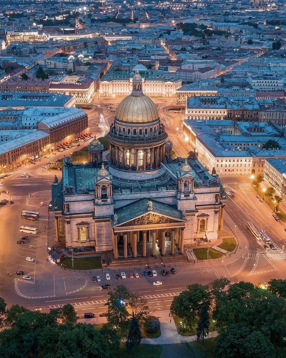 Какие достопримечательности петербурга