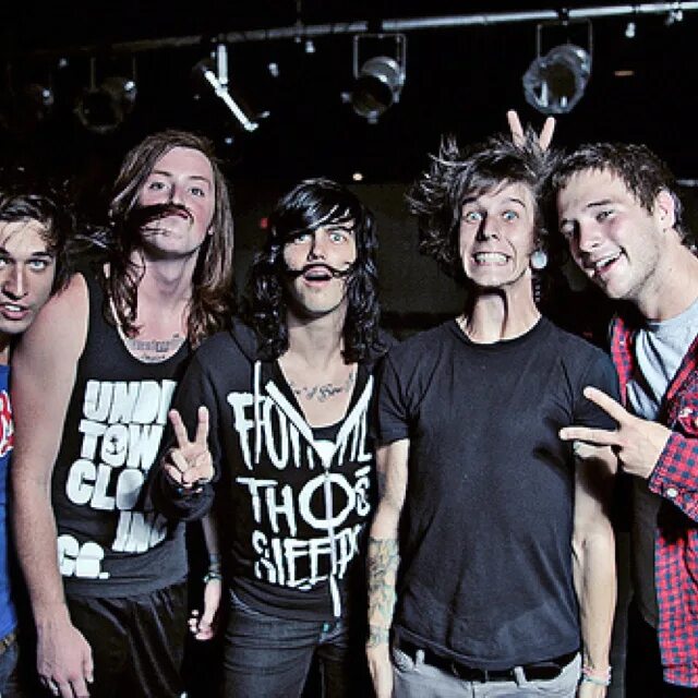 Cheers группа. Sleeping with sirens. sleeping the sirens. sleeping with sirens cheers. группа sws.