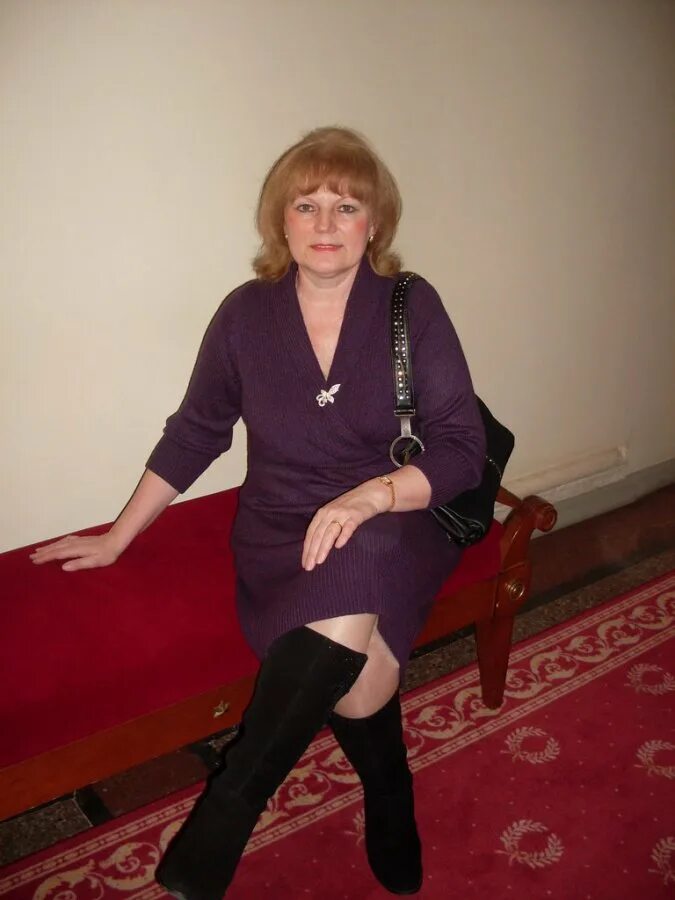 Знакомство с женщиной за 60 спб. Женщины за 50 в спб. Пожилые дамы для встреч. Женщины 45-55 лет. Женщины от 50 в санкт петербурге.