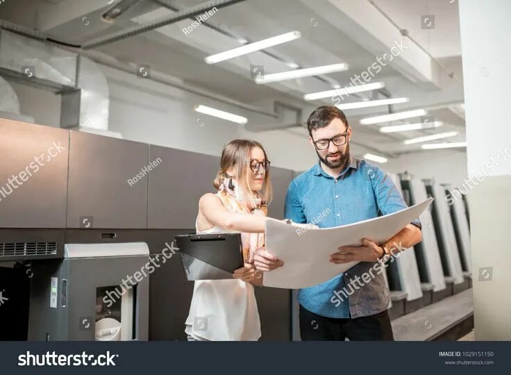 Print оператор. Оператор принт. оператор печати. оператор -печать на экарне. printed at work.